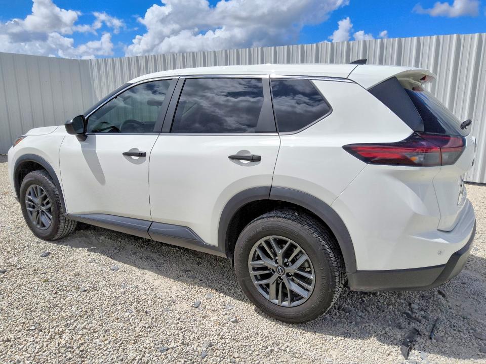 2024 Nissan Rogue მანქანა იყიდება აუქციონზე, vin: 5N1BT3AA5RC718126, აუქციონის ნომერი: 68204326