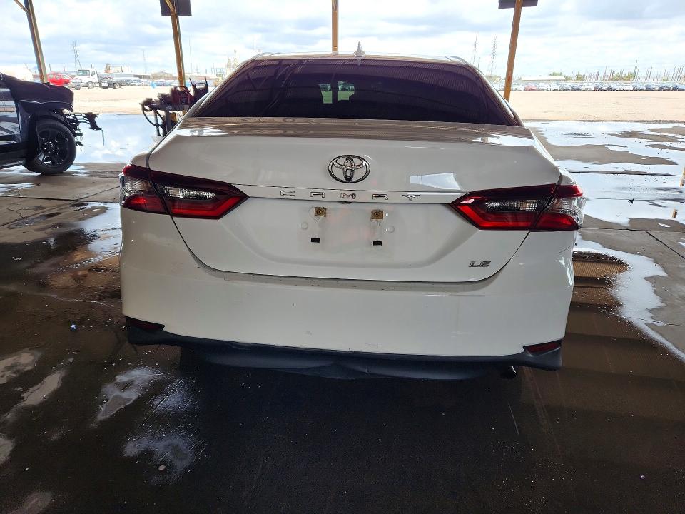 2023 Toyota Camry მანქანა იყიდება აუქციონზე, vin: 4T1C11AK7PU107674, აუქციონის ნომერი: 71107086