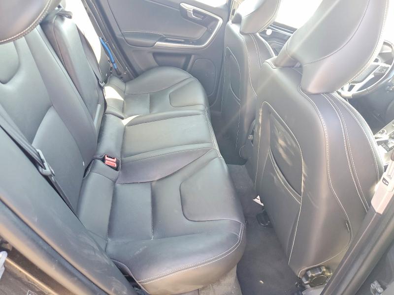 69529536 :رقم المزاد ، YV140MTL3H2431652 vin ، 2017 Volvo S60 مزاد بيع