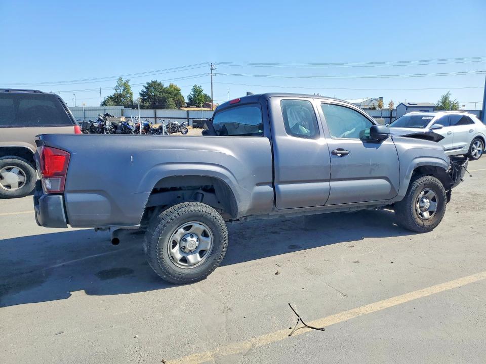 69052376 :رقم المزاد ، 5TFRX5GN4JX112665 vin ، 2018 Toyota Tacoma مزاد بيع