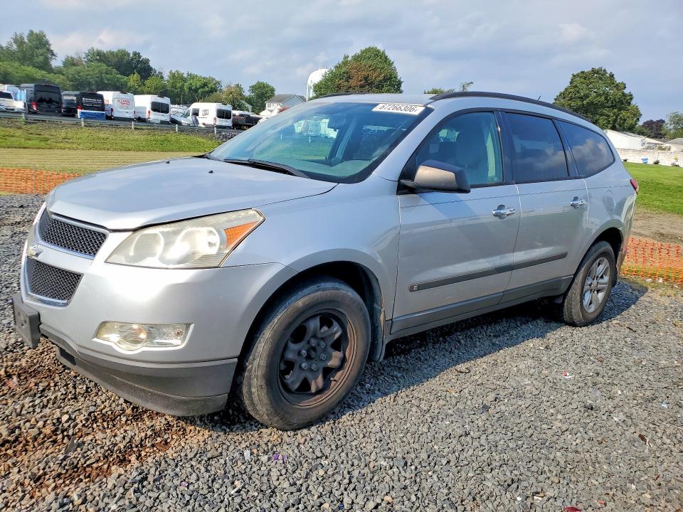 67266306 :رقم المزاد ، 1GNLREED3AS127155 vin ، 2010 Chevrolet Traverse مزاد بيع