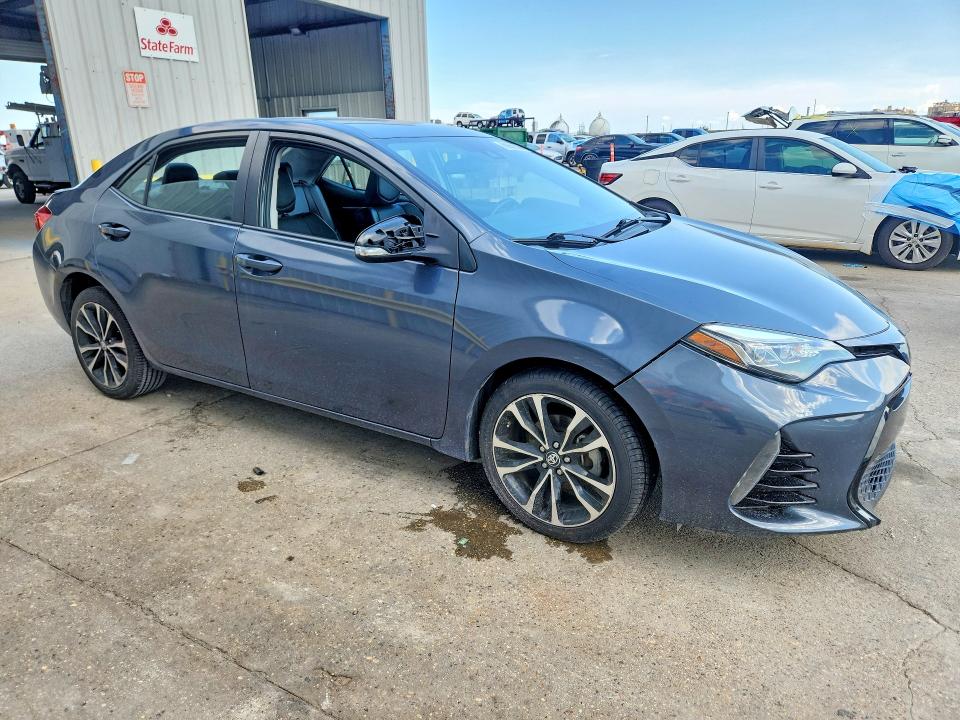 Продаж на аукціоні авто 2017 Toyota Corolla, vin: 5YFBURHE8HP710606, номер лоту: 68656336