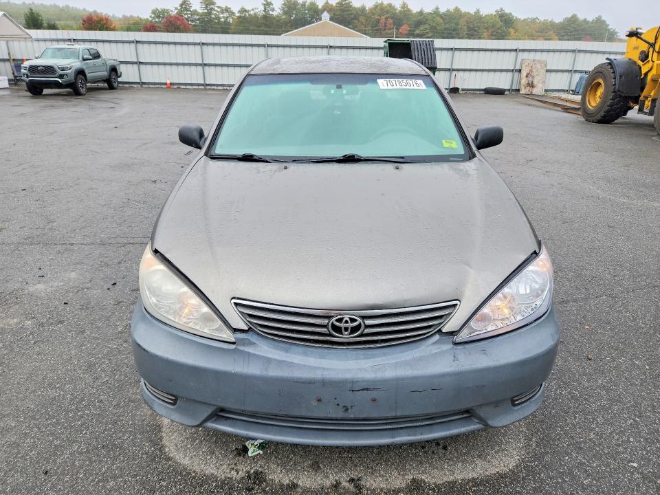 2005 Toyota Camry მანქანა იყიდება აუქციონზე, vin: JTDBE32K853002398, აუქციონის ნომერი: 70785676