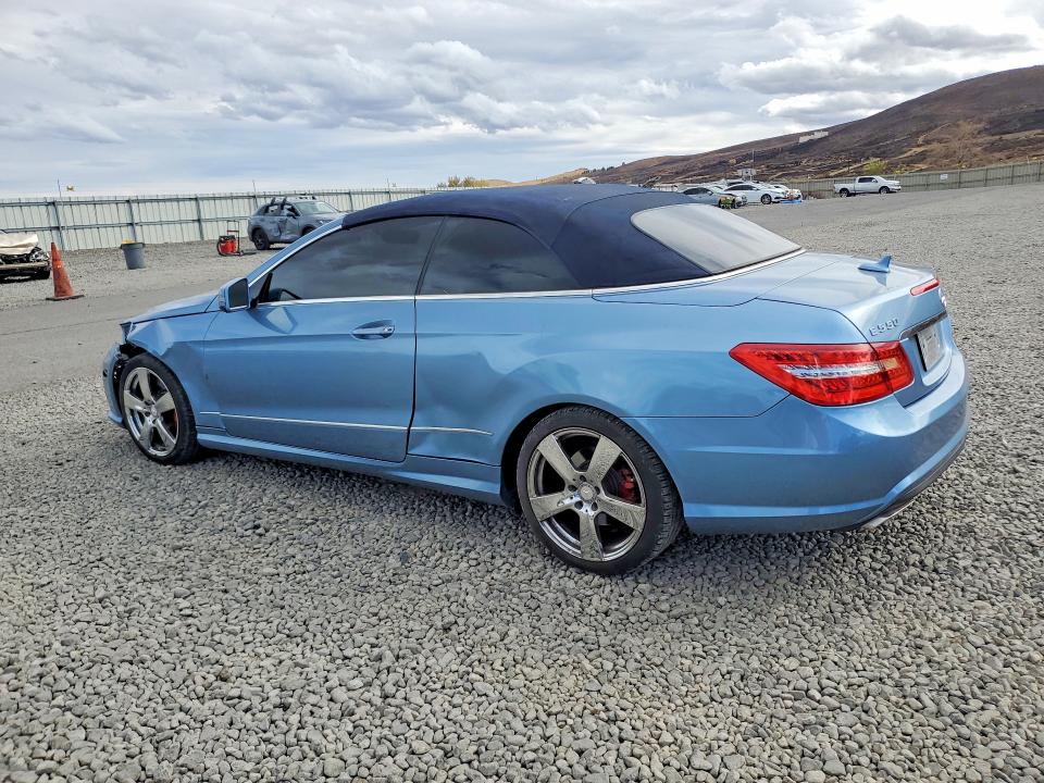 2011 Mercedes-benz E მანქანა იყიდება აუქციონზე, vin: WDDKK7CF1BF050990, აუქციონის ნომერი: 70258776