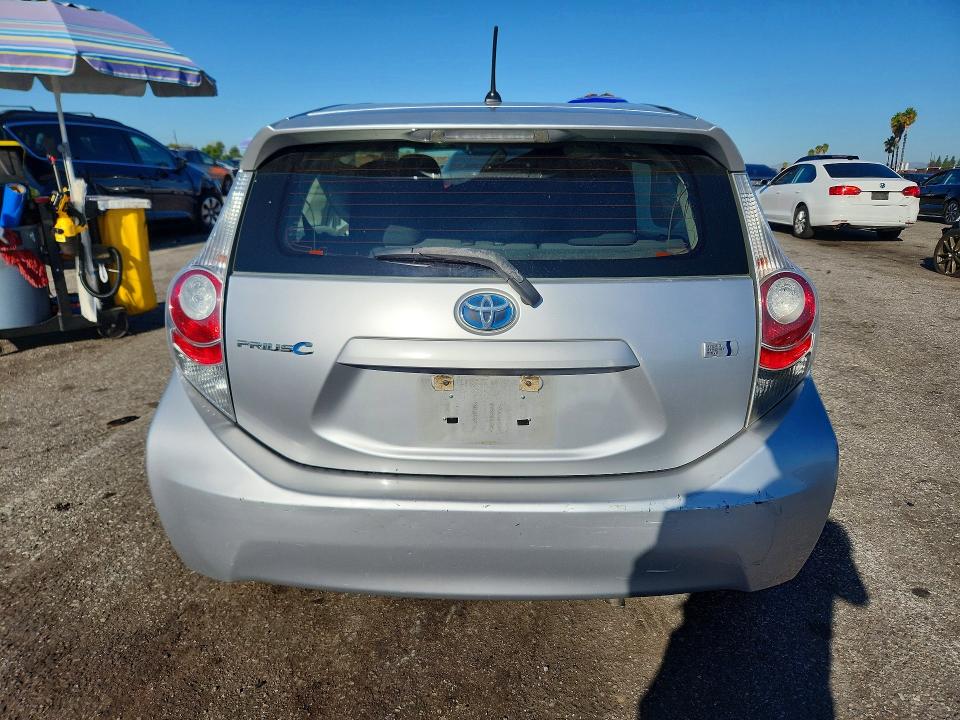 2012 Toyota Prius C მანქანა იყიდება აუქციონზე, vin: JTDKDTB37C1505750, აუქციონის ნომერი: 68685946
