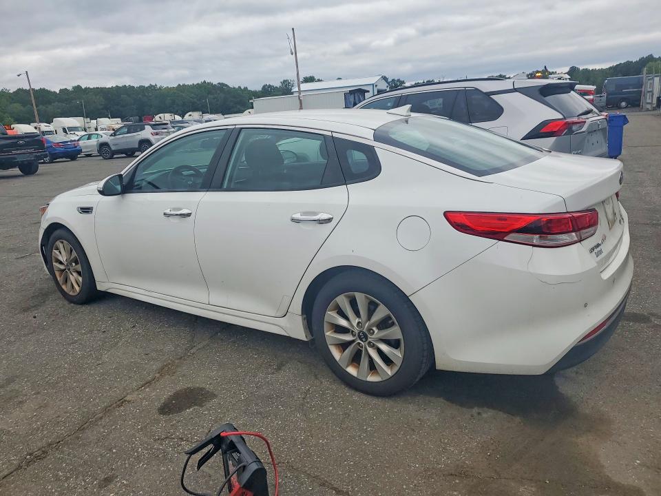 Auction sale of the 2018 Kia Optima, vin: 5XXGT4L34JG267774, lot number: 69725846