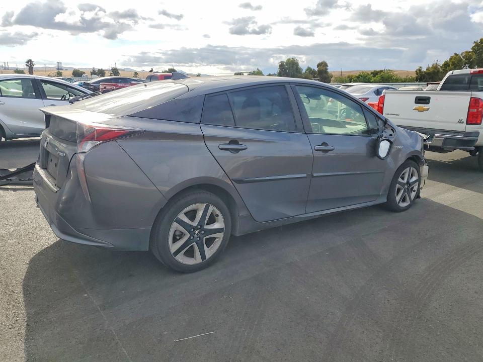 67458016 :رقم المزاد ، JTDKARFU7G3025510 vin ، 2016 Toyota Prius مزاد بيع