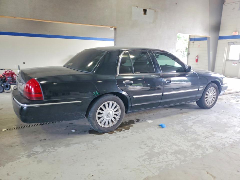 Aukcja sprzedaży 2011 Mercury Grand Marquis, vin: 2MEBM7FV3BX608199, numer aukcji: 67973166