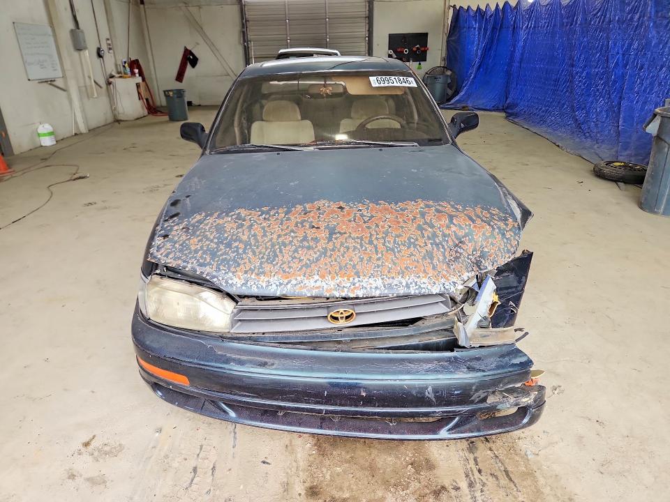 1994 Toyota Camry მანქანა იყიდება აუქციონზე, vin: 4T1SK12E8RU437313, აუქციონის ნომერი: 69951846