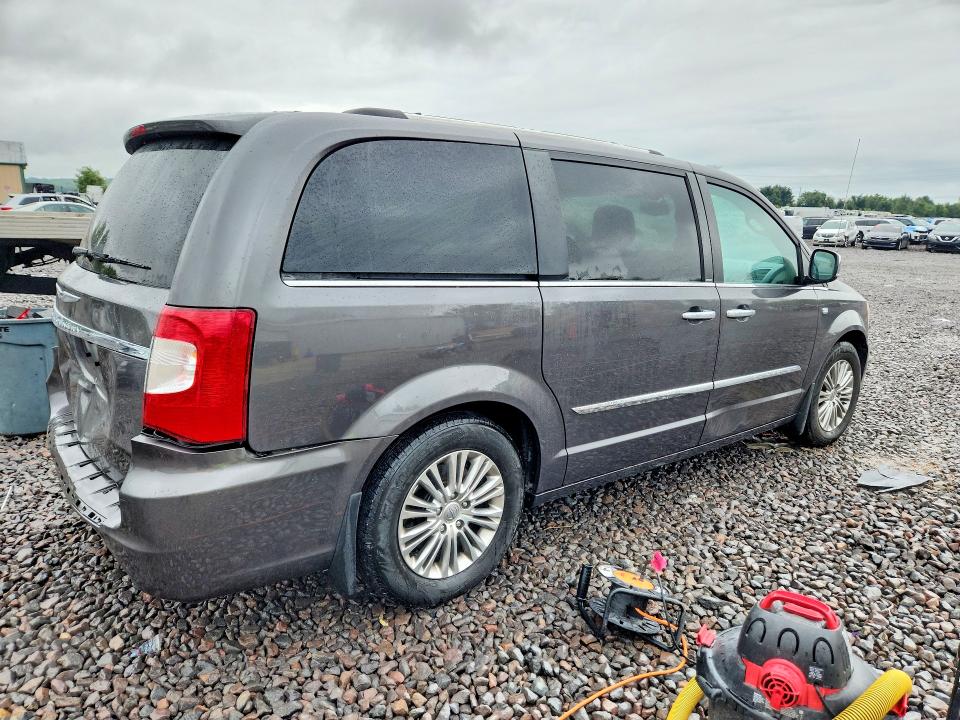 2014 Chrysler Town & Country მანქანა იყიდება აუქციონზე, vin: 2C4RC1CG7ER248689, აუქციონის ნომერი: 67544396