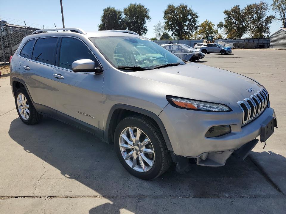 70168426 :رقم المزاد ، 1C4PJLDB4FW765842 vin ، 2015 Jeep Cherokee مزاد بيع