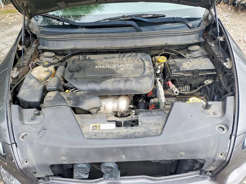 69595536 :رقم المزاد ، 1C4PJMCB6FW740044 vin ، 2015 Jeep Cherokee مزاد بيع