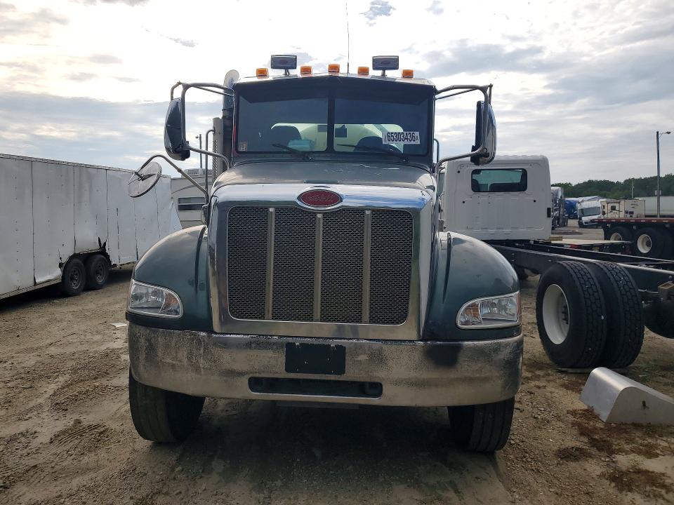 Продаж на аукціоні авто 2013 Peterbilt 337, vin: 2NP2HM7X6DM188889, номер лоту: 65303436