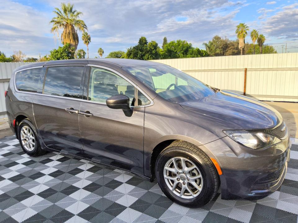 Продажа на аукционе авто 2023 Chrysler Voyager, vin: 2C4RC1CG5PR519638, номер лота: 67554606