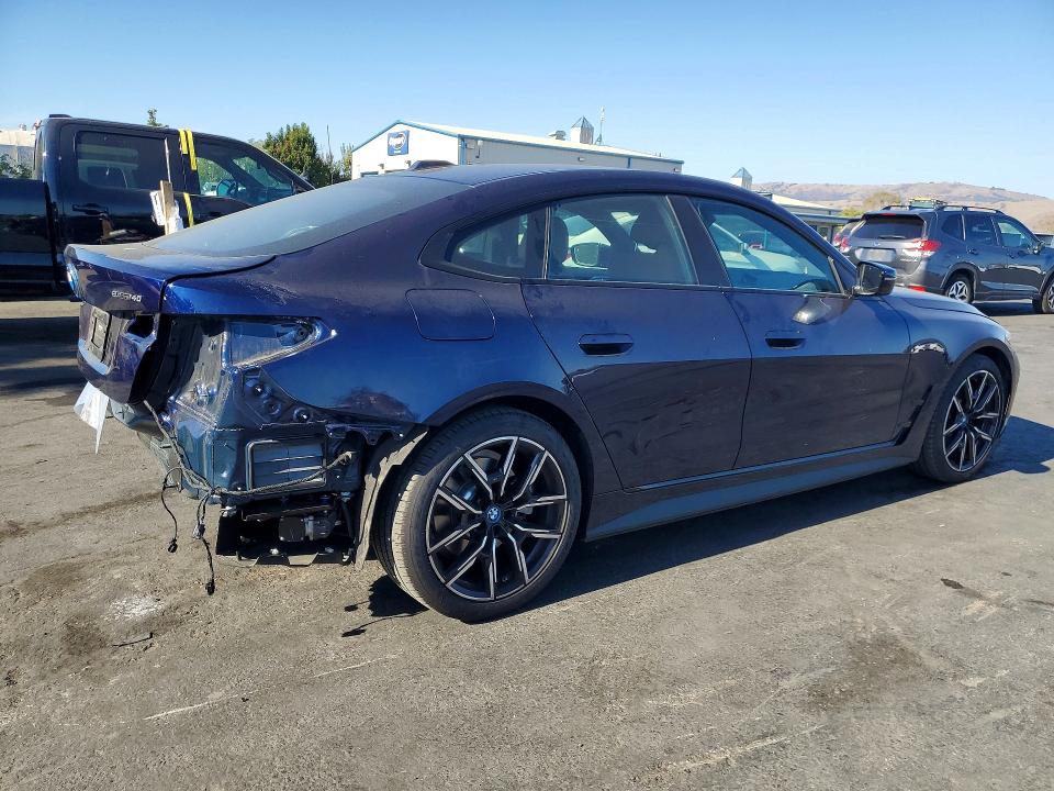 69820906 :رقم المزاد ، WBY73AW00PFN77233 vin ، 2023 Bmw I4 مزاد بيع