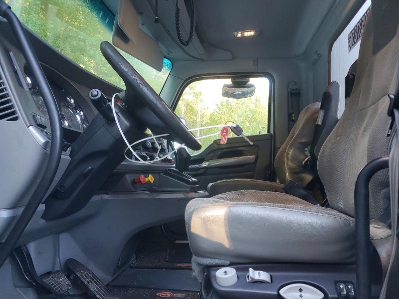 Продажа на аукционе авто 2017 Kenworth Construction, vin: 1XKYDP9X8HJ165546, номер лота: 69537856