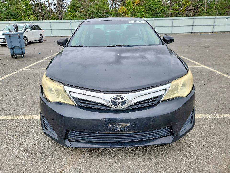 Продаж на аукціоні авто 2014 Toyota Camry, vin: 4T4BF1FK2ER364086, номер лоту: 70668286