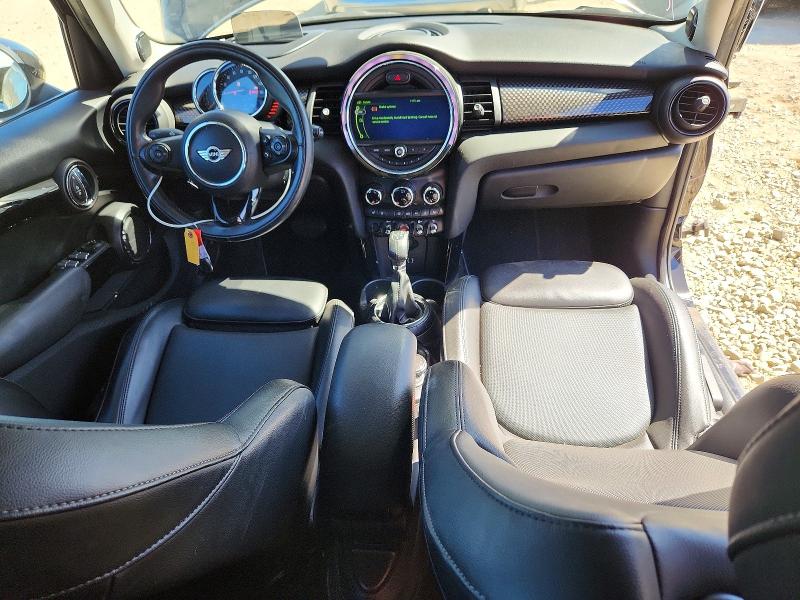 Продаж на аукціоні авто 2017 Mini Cooper, vin: WMWXU3C33H2F49492, номер лоту: 68181916