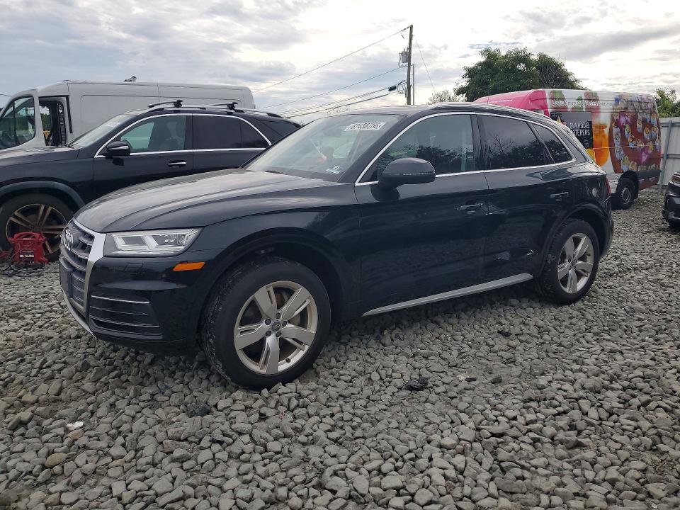 Продажа на аукционе авто 2018 Audi Q5, vin: WA1BNAFY5J2063821, номер лота: 67438756