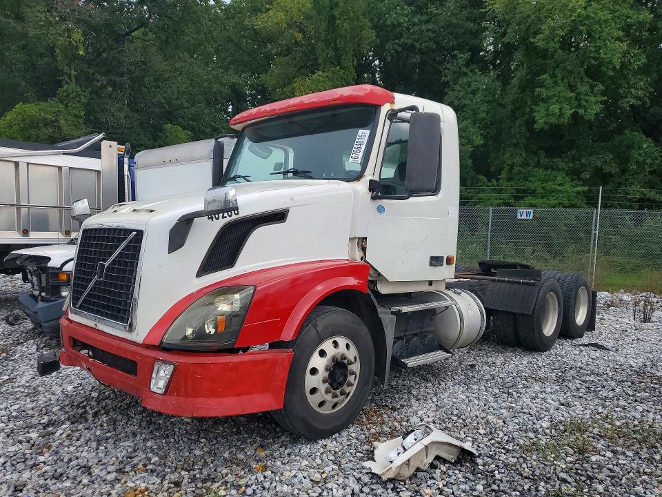 Aukcja sprzedaży 2005 Volvo Vnl, vin: 4V4NC9GG35N398114, numer aukcji: 67664016