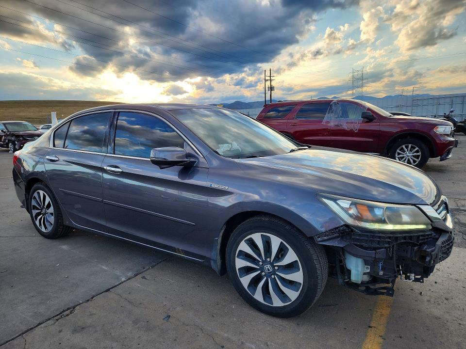 Aukcja sprzedaży 2014 Honda Accord, vin: 1HGCR6F52EA001338, numer aukcji: 69323936
