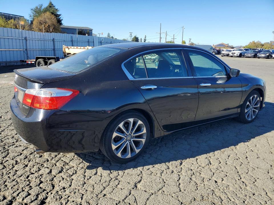 Продаж на аукціоні авто 2015 Honda Accord, vin: 1HGCR2F55FA194983, номер лоту: 70727446