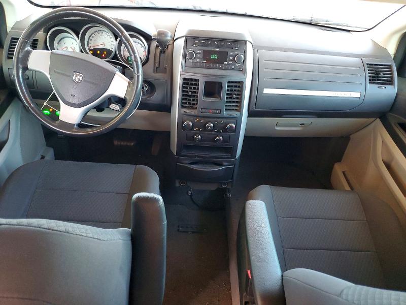 68703006 :رقم المزاد ، 2D4RN3D15AR380475 vin ، 2010 Dodge Grand Caravan مزاد بيع