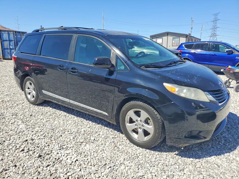 Продаж на аукціоні авто 2017 Toyota Sienna, vin: 5TDKZ3DC3HS769122, номер лоту: 67785276