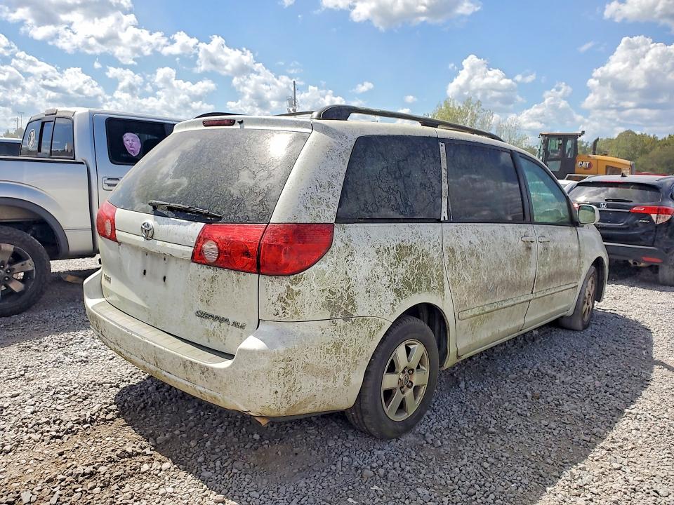 Продажа на аукционе авто 2008 Toyota Sienna, vin: 5TDZK22C08S210255, номер лота: 68266066