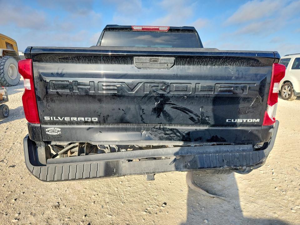 67932856 :رقم المزاد ، 1GCPWBEK3MZ451153 vin ، 2021 Chevrolet Silverado مزاد بيع