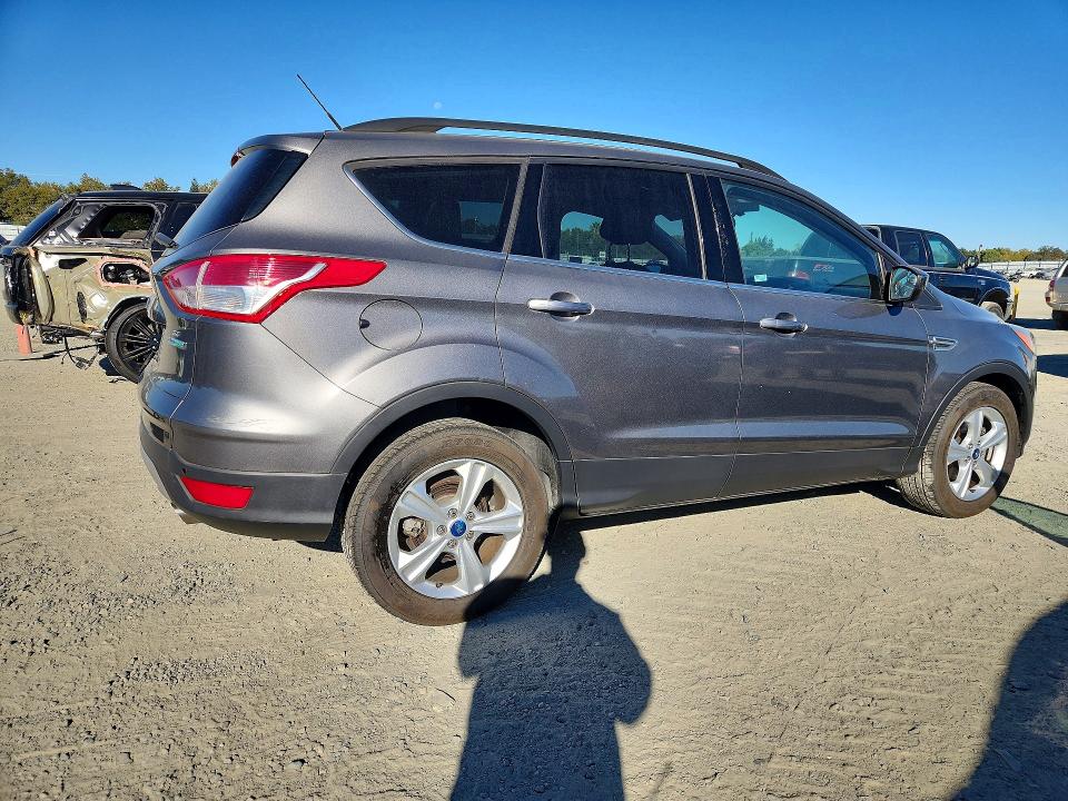 2014 Ford Escape მანქანა იყიდება აუქციონზე, vin: 1FMCU0GX0EUB09560, აუქციონის ნომერი: 70543736