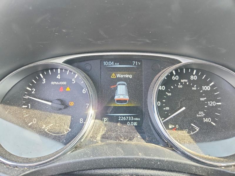 2015 Nissan Rogue მანქანა იყიდება აუქციონზე, vin: 5N1AT2MV8FC885337, აუქციონის ნომერი: 66850226