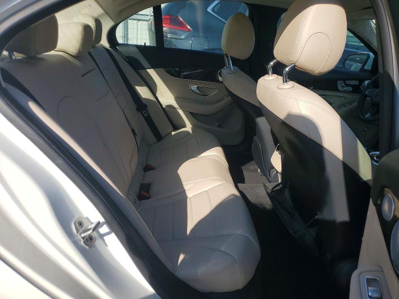 2015 Mercedes-benz C მანქანა იყიდება აუქციონზე, vin: 55SWF4JB6FU052970, აუქციონის ნომერი: 69578906