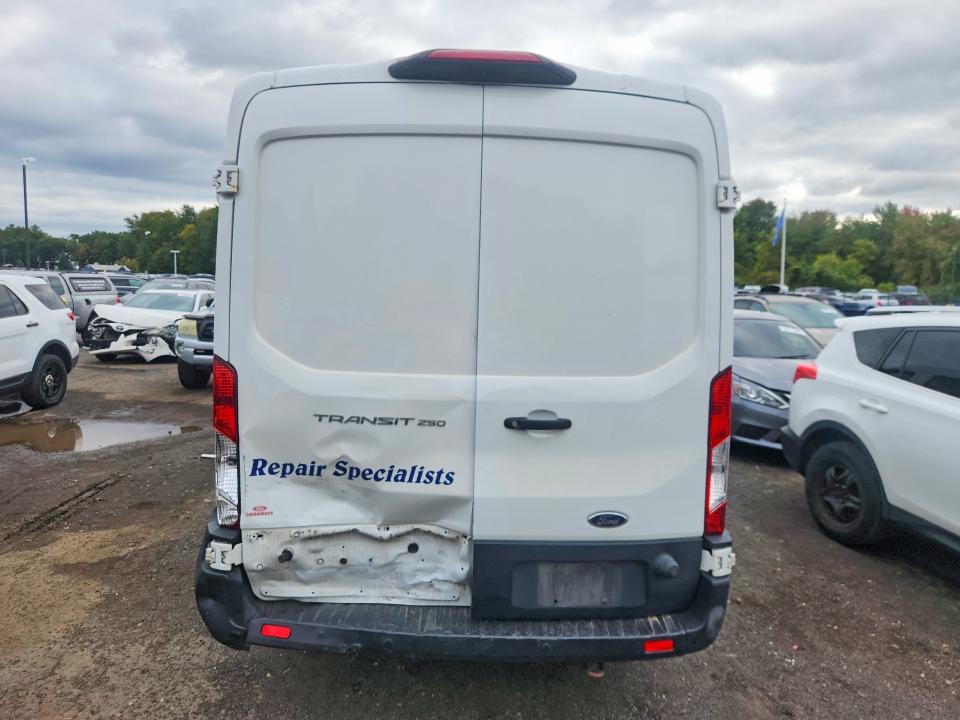2019 Ford Transit მანქანა იყიდება აუქციონზე, vin: 1FTYR2CM2KKB69950, აუქციონის ნომერი: 70274526