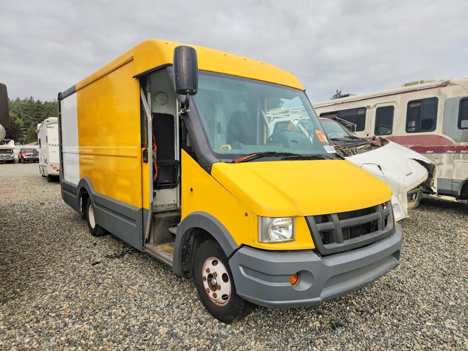 67474036 :رقم المزاد ، JALB4T174H7W00368 vin ، 2017 Isuzu Npr مزاد بيع