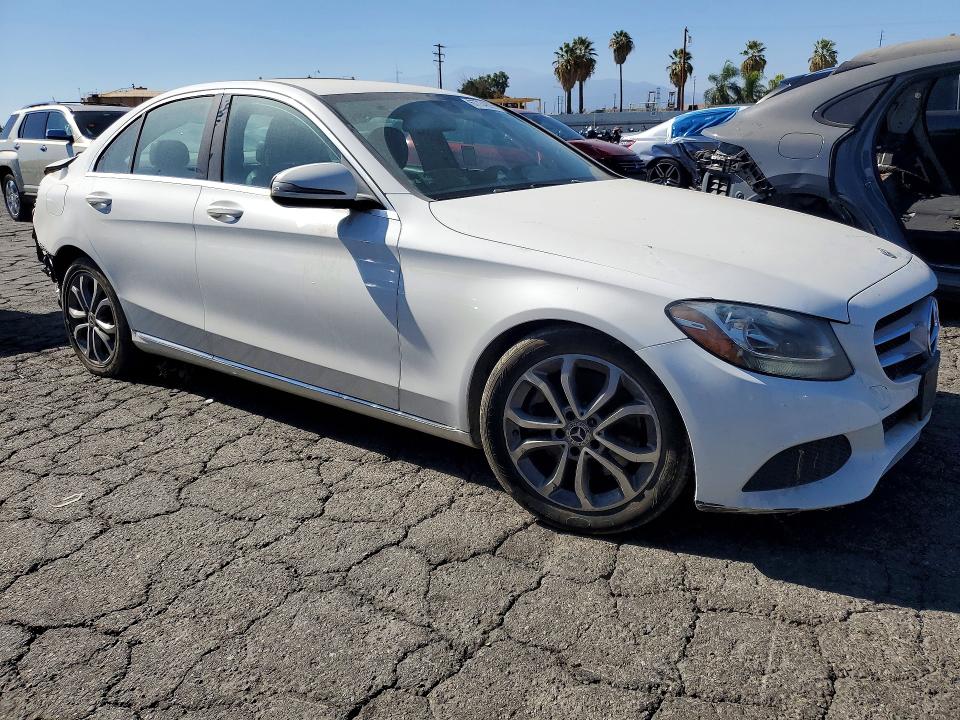 Продажа на аукционе авто 2017 Mercedes-benz C, vin: 55SWF4JBXHU232830, номер лота: 67734896
