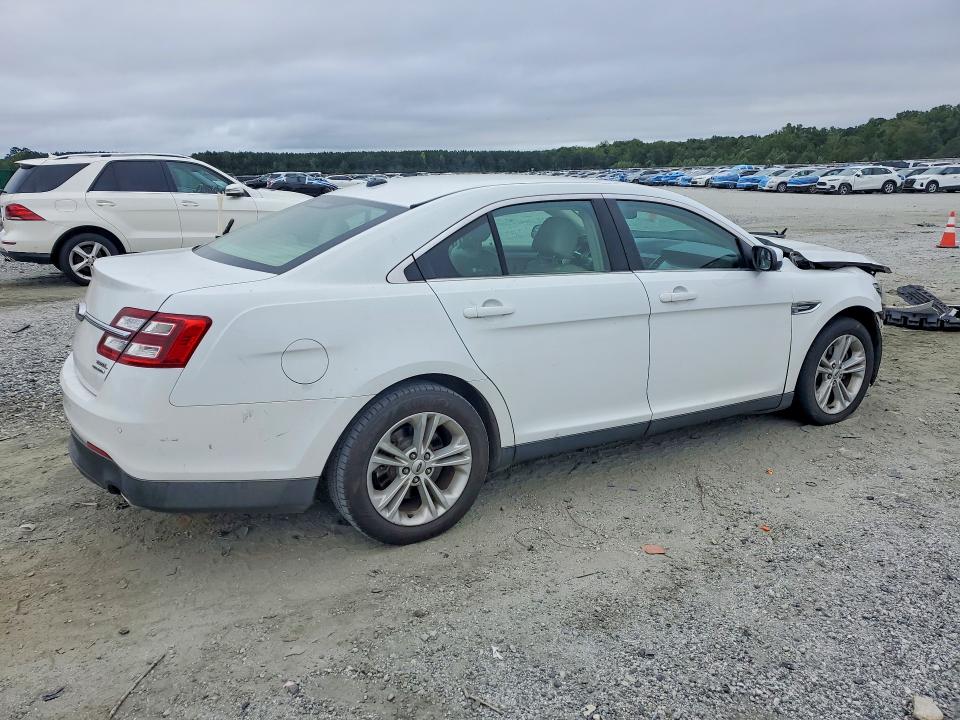 Продажа на аукционе авто 2015 Ford Taurus, vin: 1FAHP2E82FG112409, номер лота: 70128336