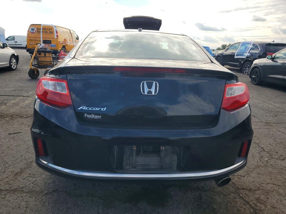 Aukcja sprzedaży 2015 Honda Accord, vin: 1HGCT1B81FA008657, numer aukcji: 67999636