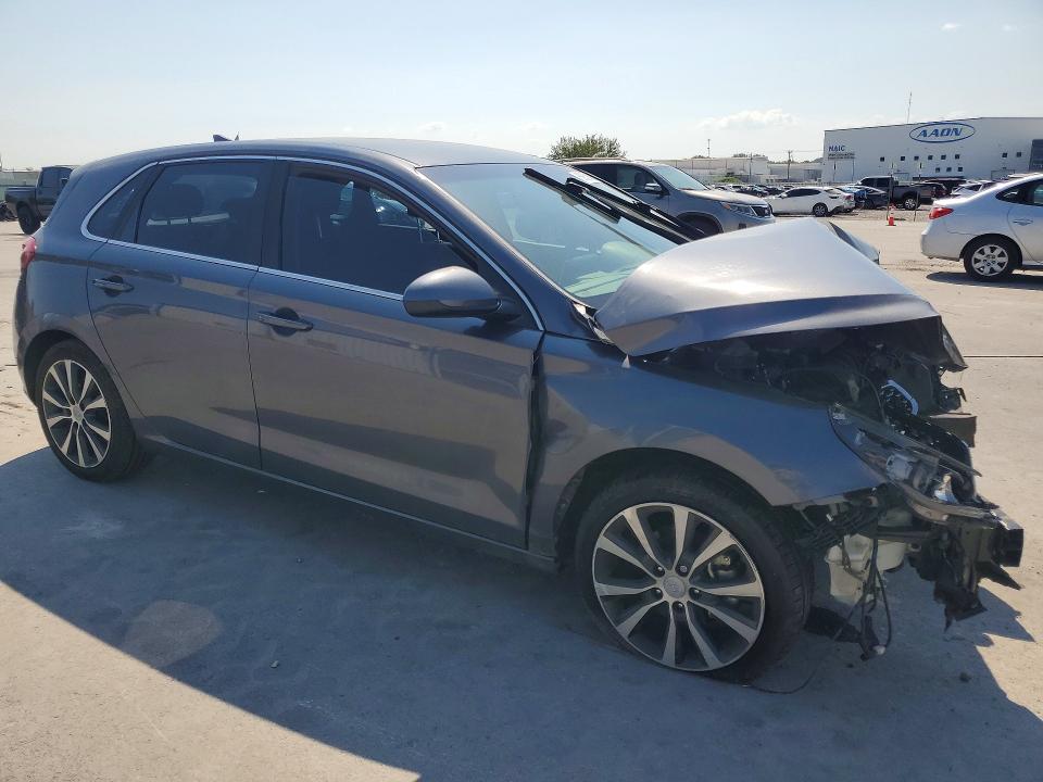Продаж на аукціоні авто 2018 Hyundai Elantra Gt, vin: KMHH35LE8JU023949, номер лоту: 69859946