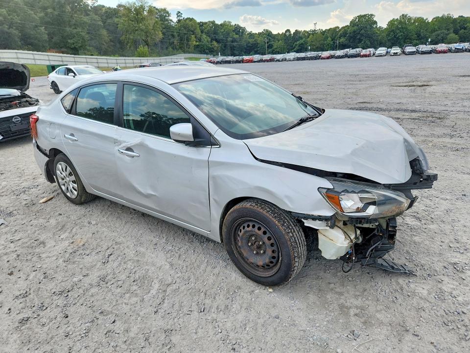 2017 Nissan Sentra მანქანა იყიდება აუქციონზე, vin: 3N1AB7AP2HY323750, აუქციონის ნომერი: 69764396