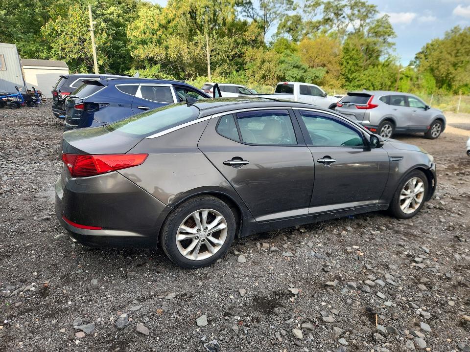 2013 Kia Optima მანქანა იყიდება აუქციონზე, vin: 5XXGN4A73DG230848, აუქციონის ნომერი: 69755546