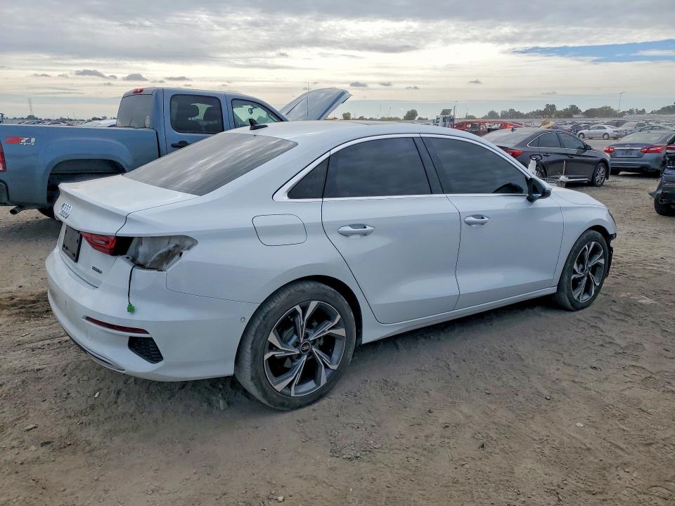 Продажа на аукционе авто 2022 Audi A3, vin: WAUHUDGY6NA057523, номер лота: 67858596