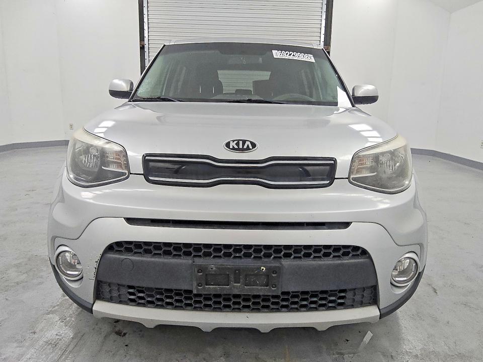 2019 Kia Soul მანქანა იყიდება აუქციონზე, vin: KNDJP3A57K7673051, აუქციონის ნომერი: 69229906