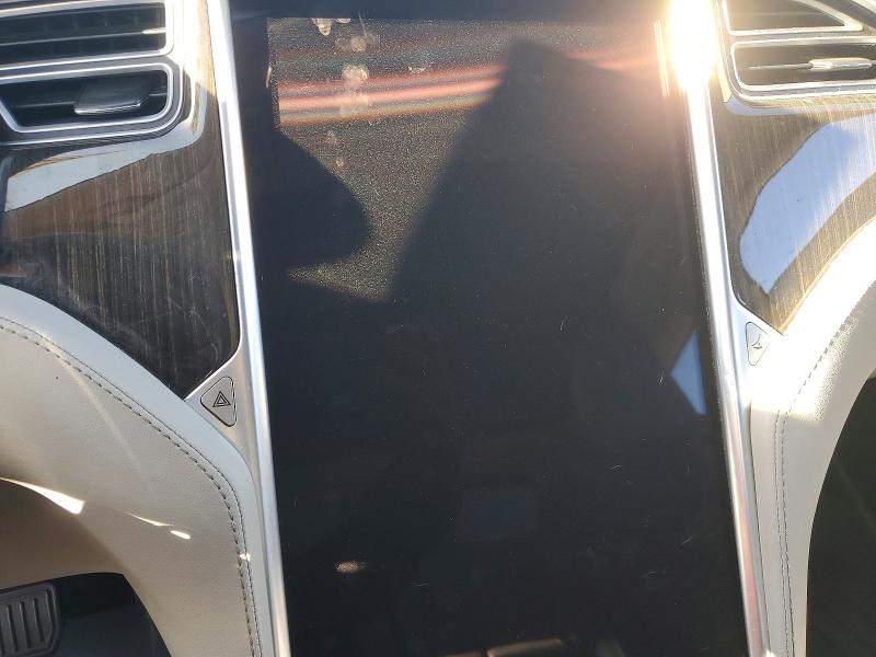 2014 Tesla Model S მანქანა იყიდება აუქციონზე, vin: 5YJSA1H1XEFP29396, აუქციონის ნომერი: 67300596