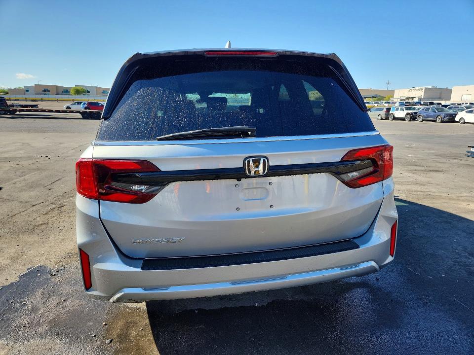 69292786 :رقم المزاد ، 5FNRL6H67SB055849 vin ، 2025 Honda Odyssey مزاد بيع