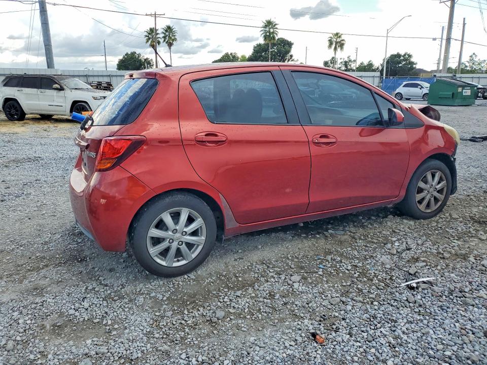 69044316 :رقم المزاد ، VNKKTUD34FA027840 vin ، 2015 Toyota Yaris مزاد بيع