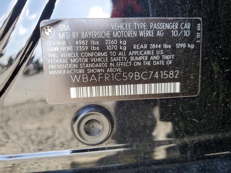 69525076 :رقم المزاد ، WBAFR1C59BC741582 vin ، 2011 Bmw 528 مزاد بيع