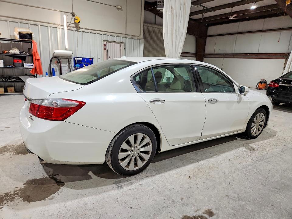 Продаж на аукціоні авто 2013 Honda Accord, vin: 1HGCR3F99DA027290, номер лоту: 69701216