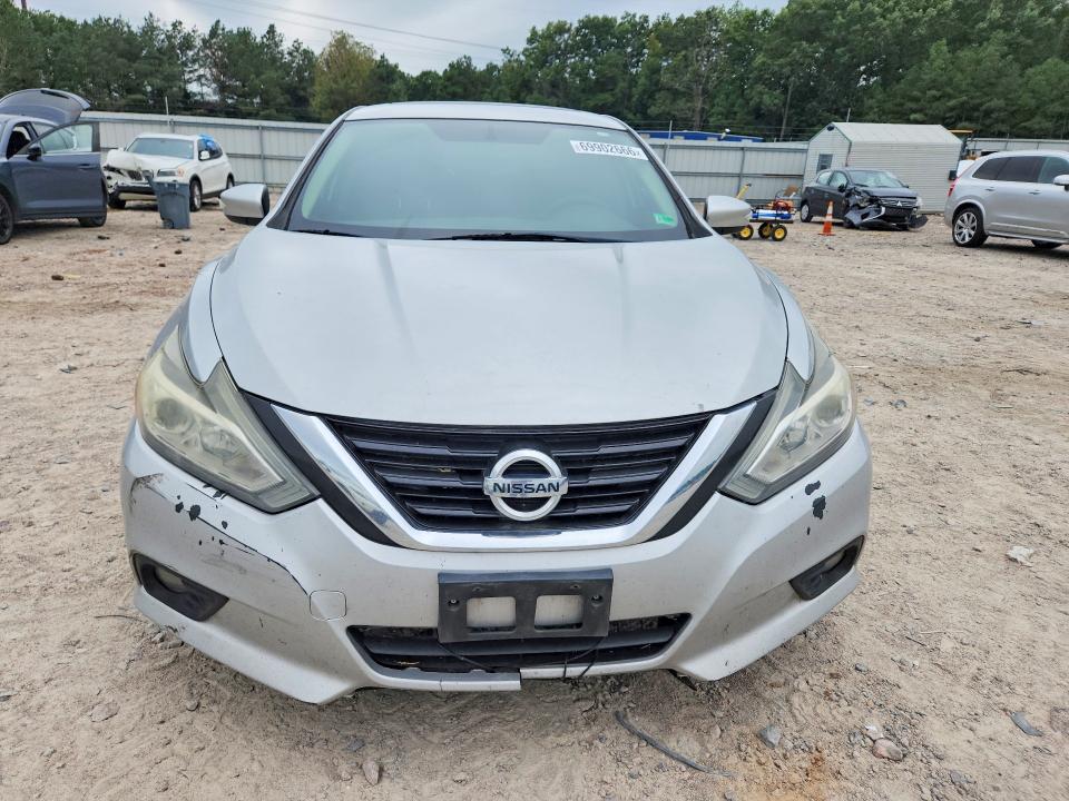 Продаж на аукціоні авто 2018 Nissan Altima, vin: 1N4AL3AP6JC155411, номер лоту: 69902666