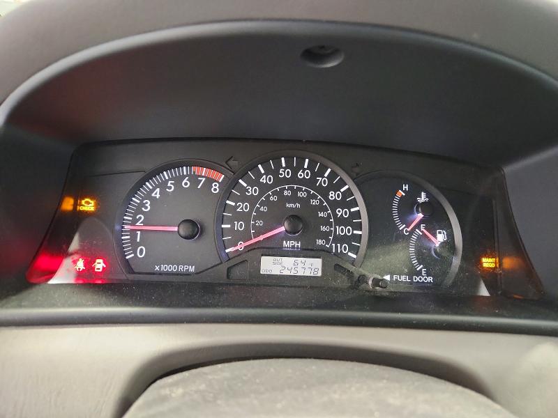 70544696 :رقم المزاد ، 1NXBR32E55Z507917 vin ، 2005 Toyota Corolla مزاد بيع